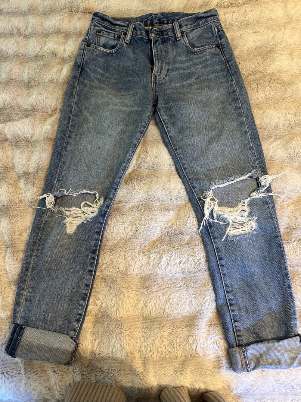 Levi's Distressed Light Blue Boyfriend Jeans 26x30
